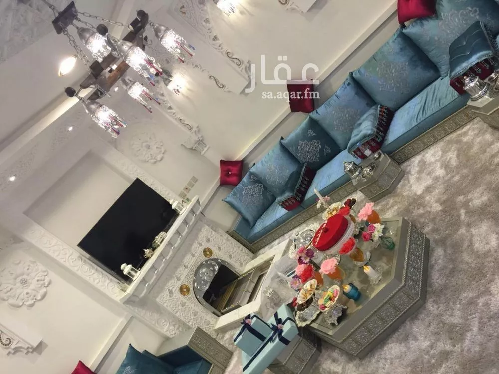 4 bedroom apartment in Qurtubah 15
