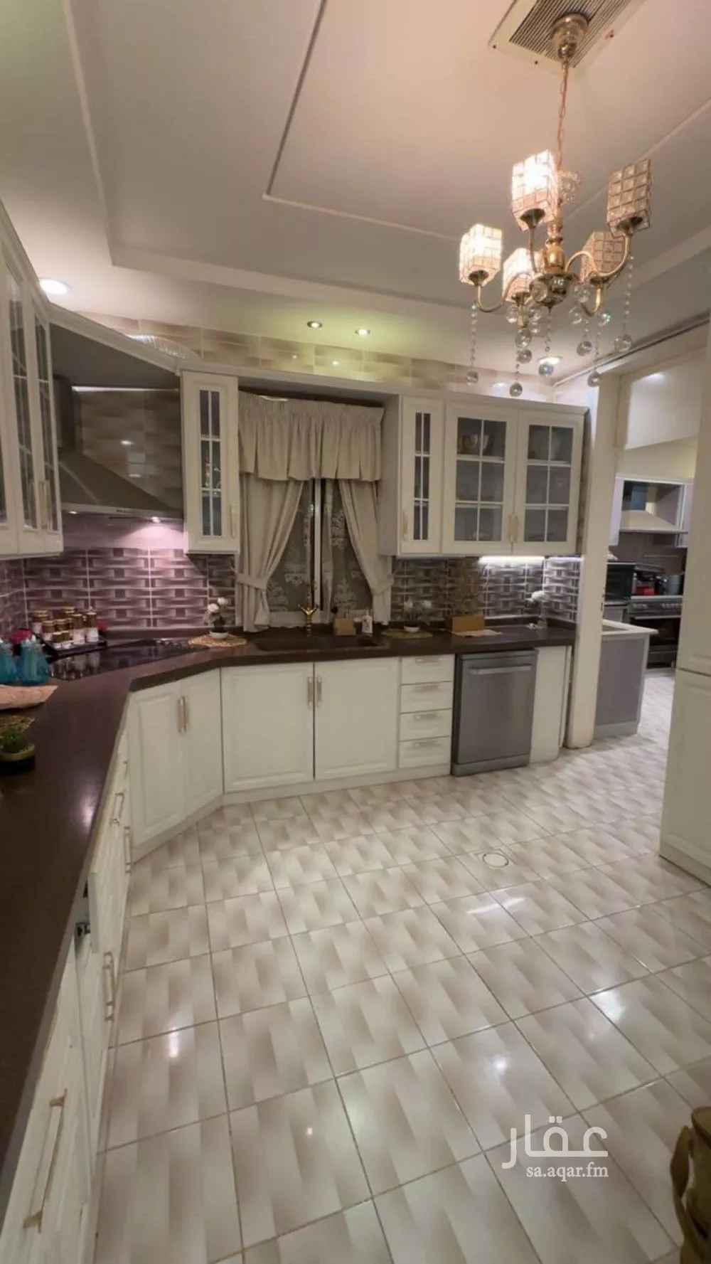 4 bedroom apartment in Qurtubah 8