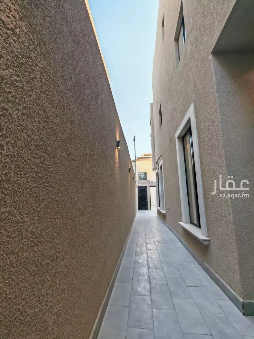 فيلا 5 غرف في الرمال 2
