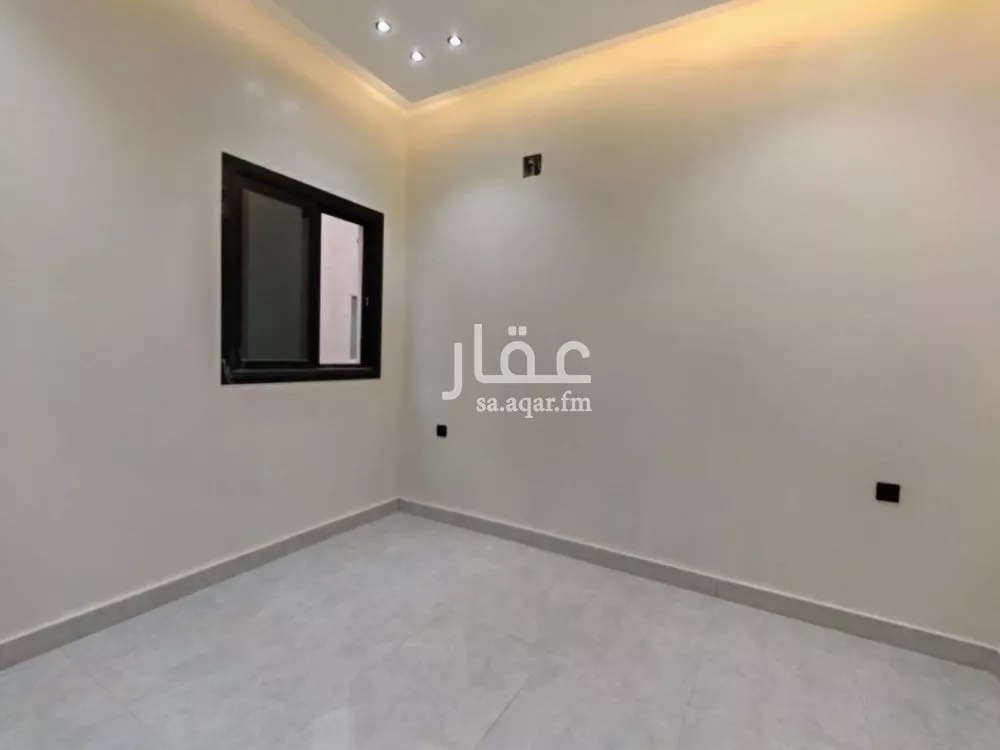 فيلا 5 غرف في الرمال 11