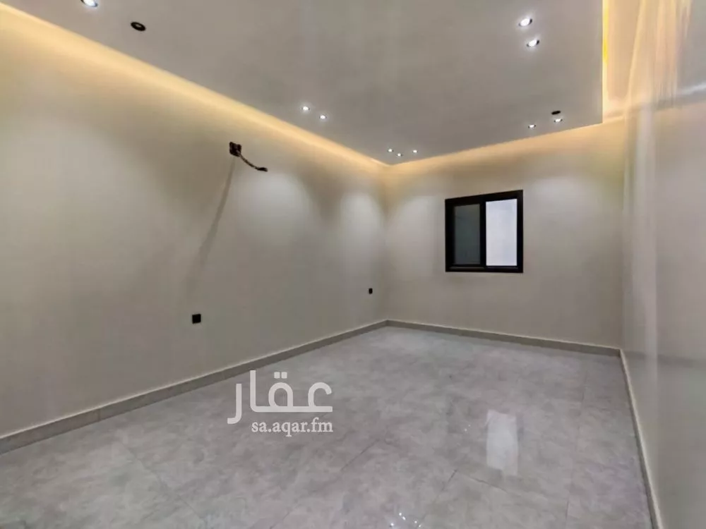 فيلا 5 غرف في الرمال 12