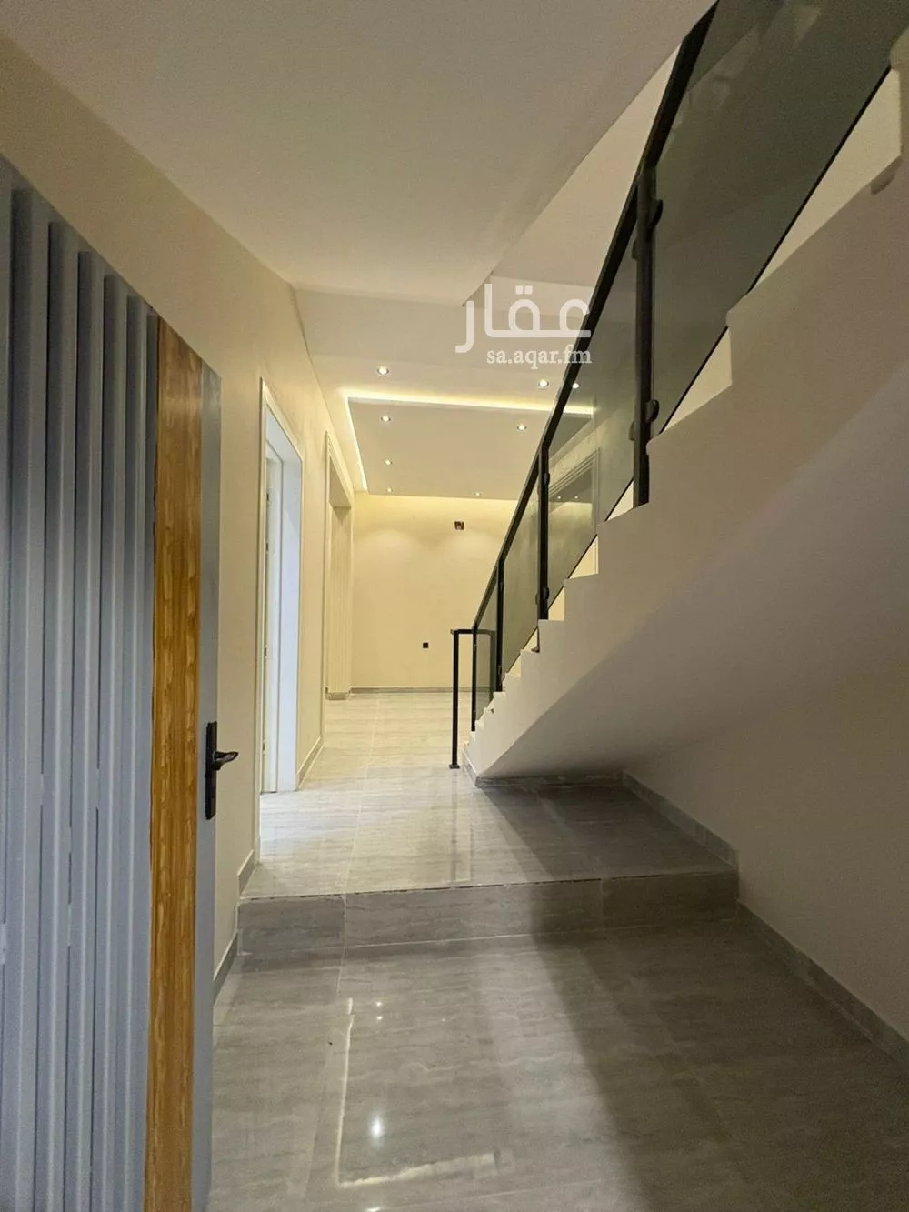 فيلا 8 غرف في طويق 16