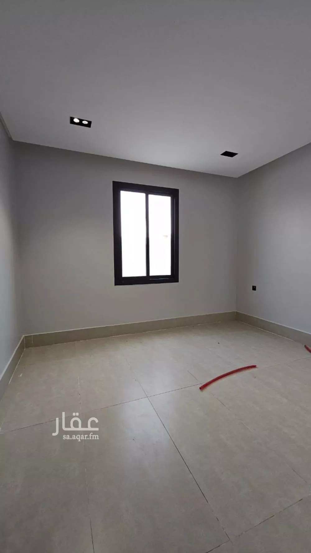 فيلا 5 غرف في عكاظ 14