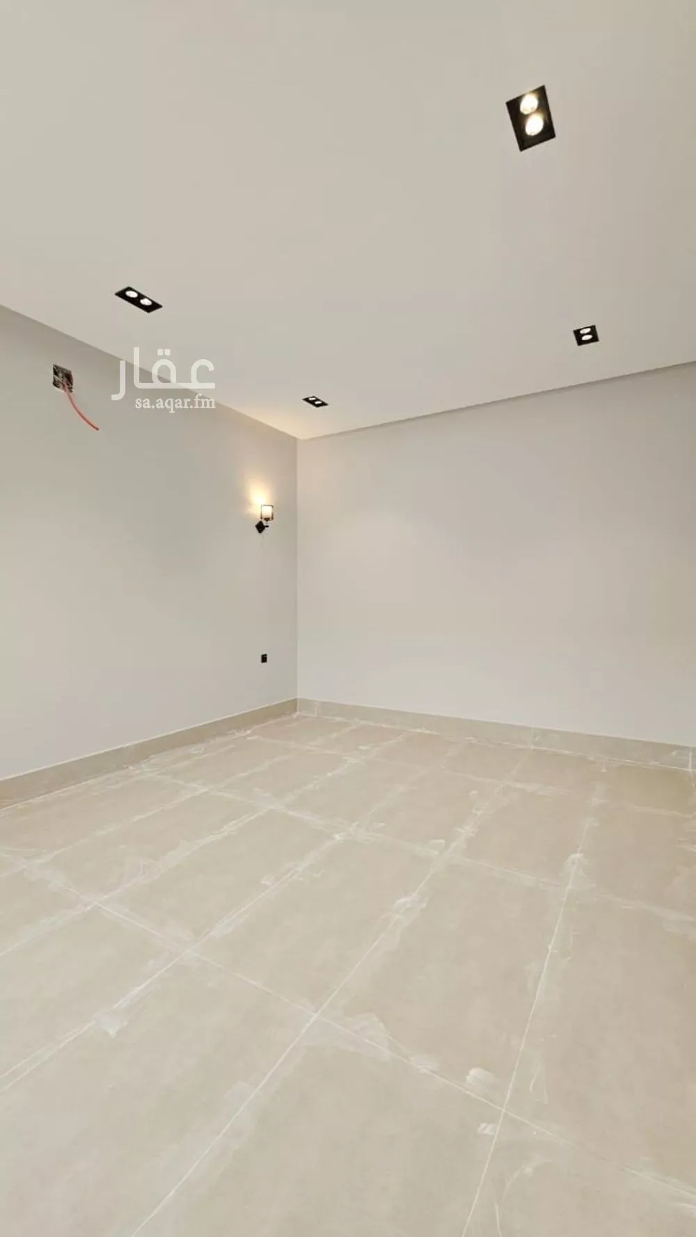 فيلا 5 غرف في عكاظ 17