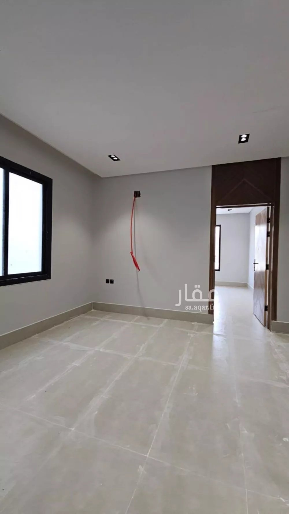 فيلا 5 غرف في عكاظ 6