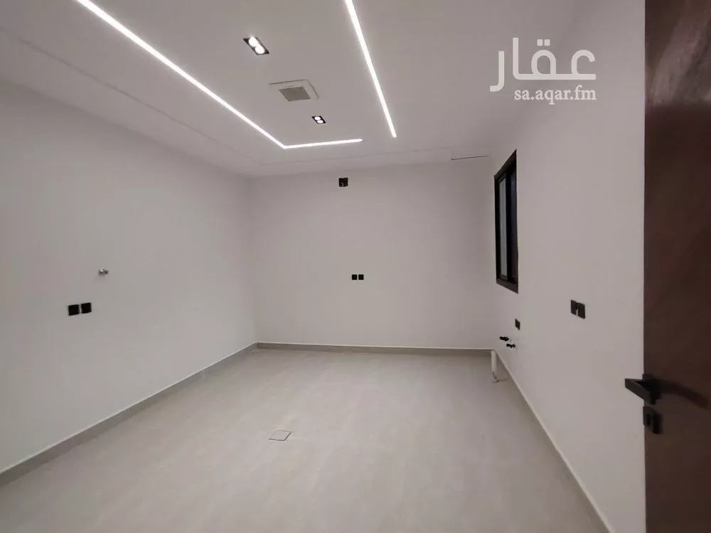 5 bedroom villa in Tuwaiq 13