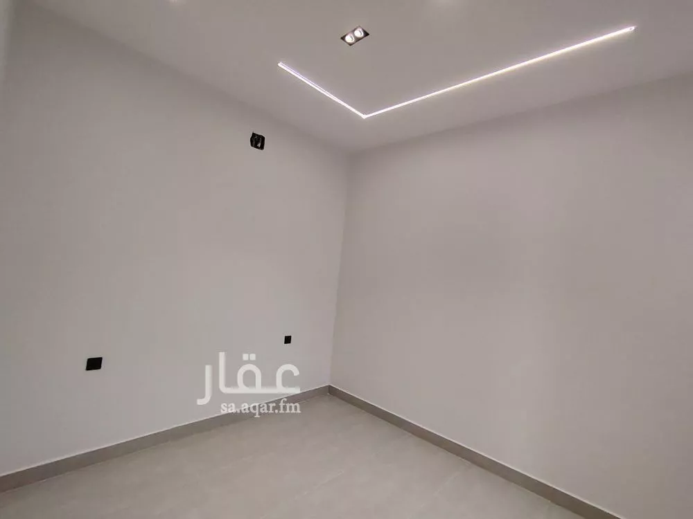 5 bedroom villa in Tuwaiq 8