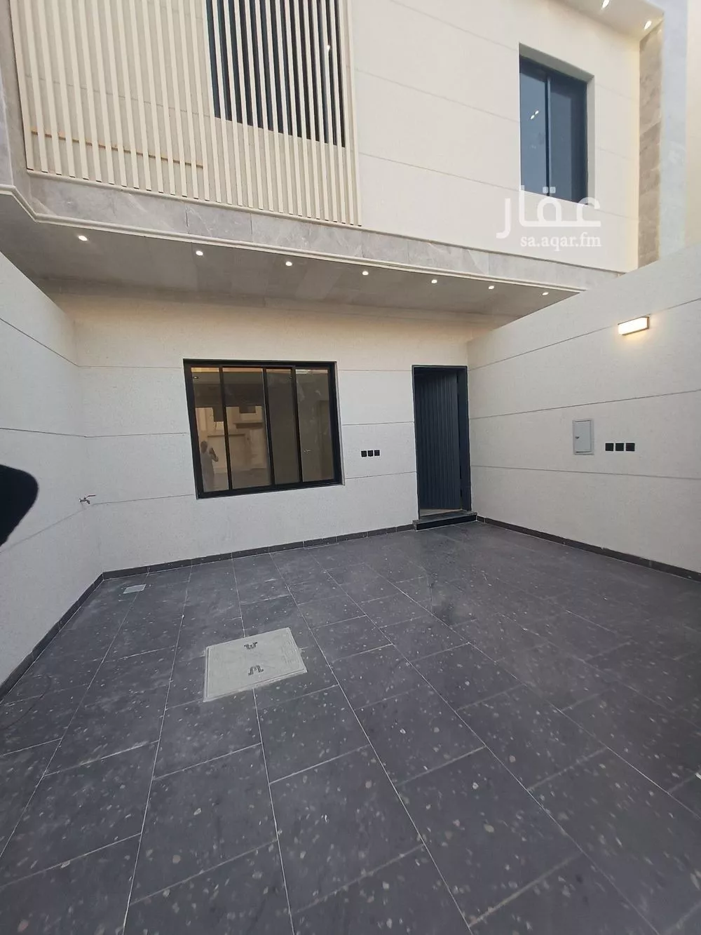 5 bedroom villa in Okaz 2
