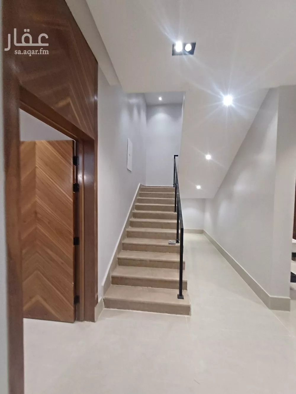 5 bedroom villa in Okaz 19
