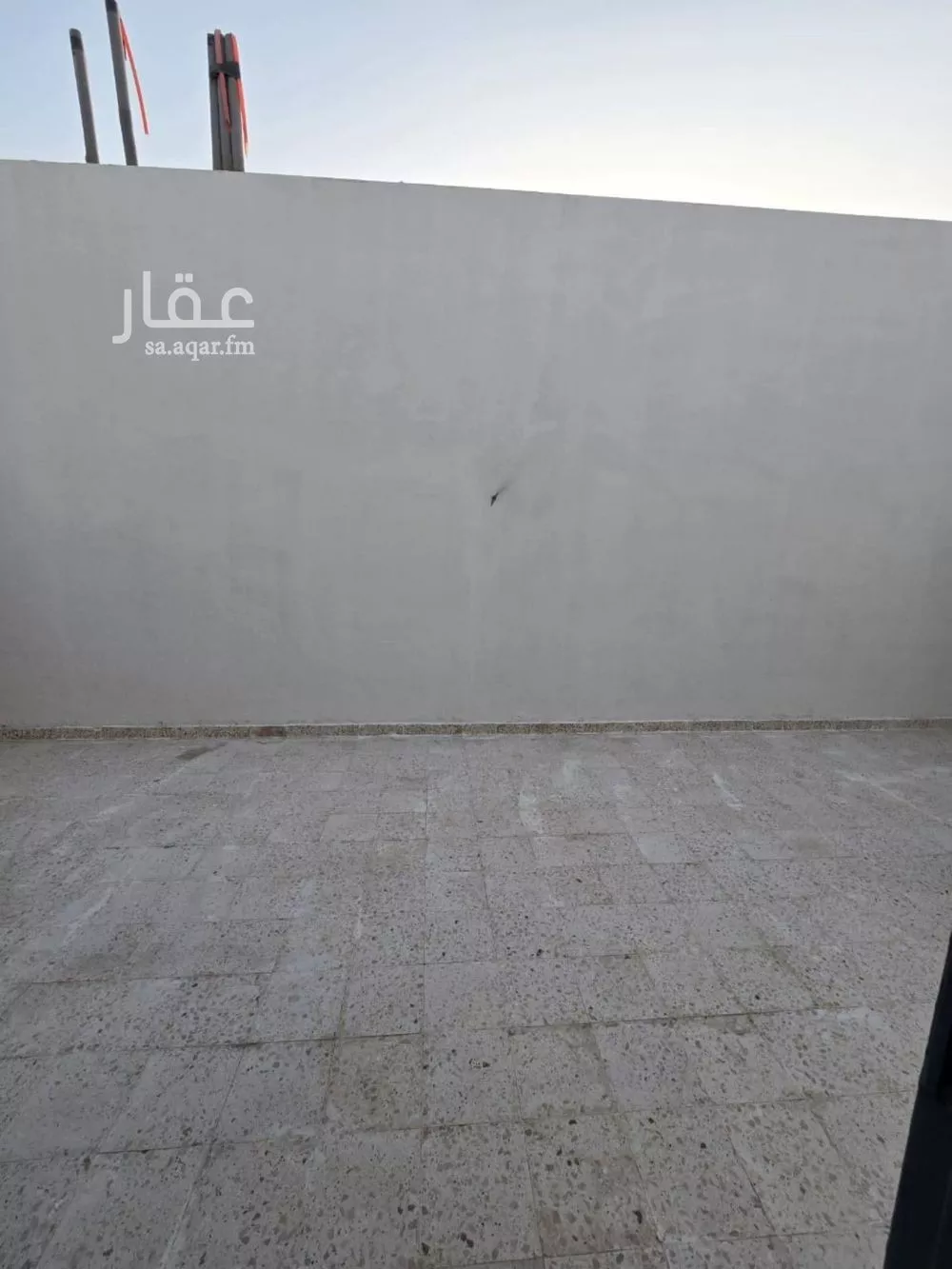 فيلا 5 غرف في عكاظ 9