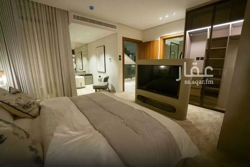 5 bedroom villa in Al Aridh 17
