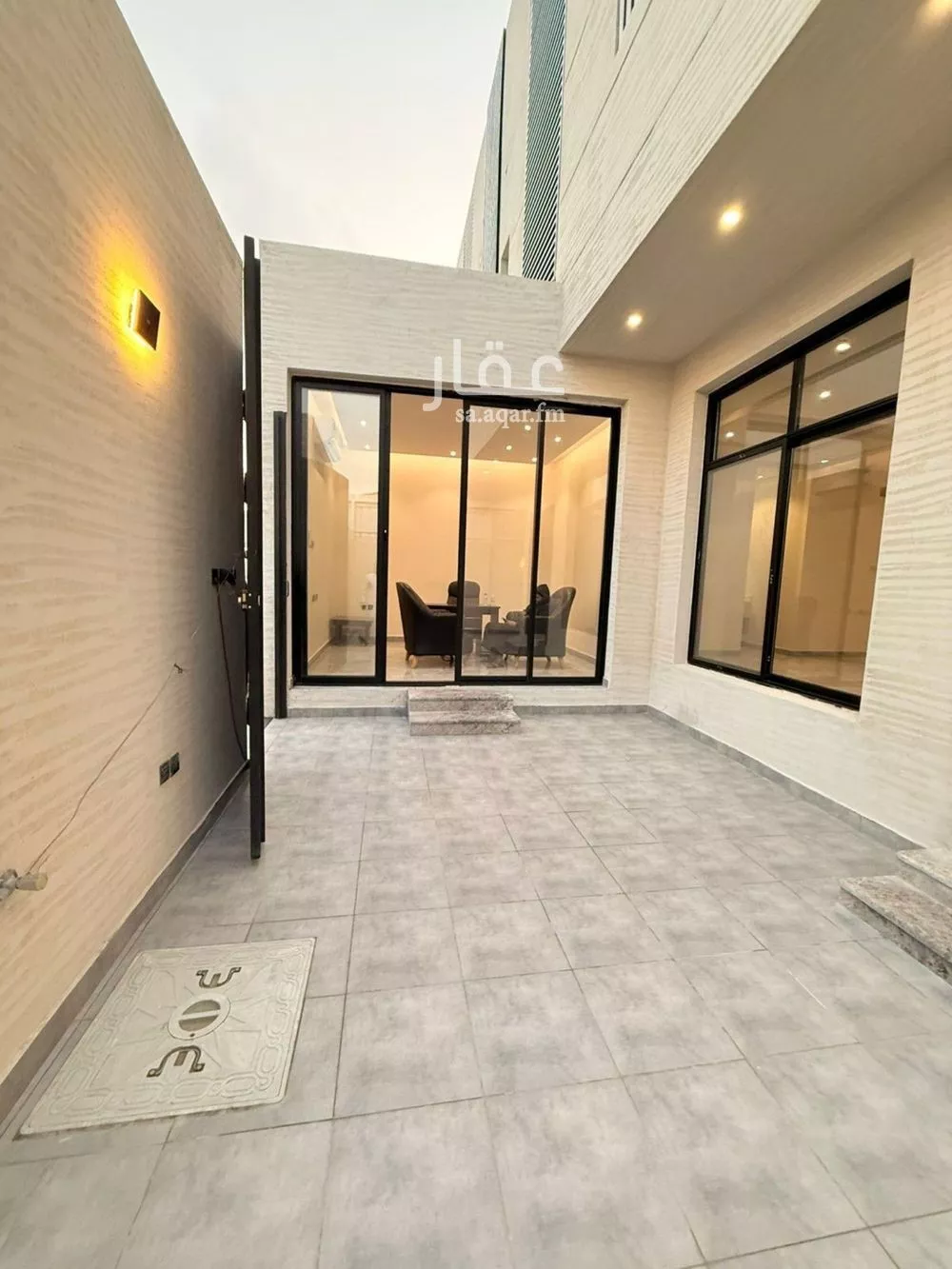 8 bedroom villa in As Suwaidi 6