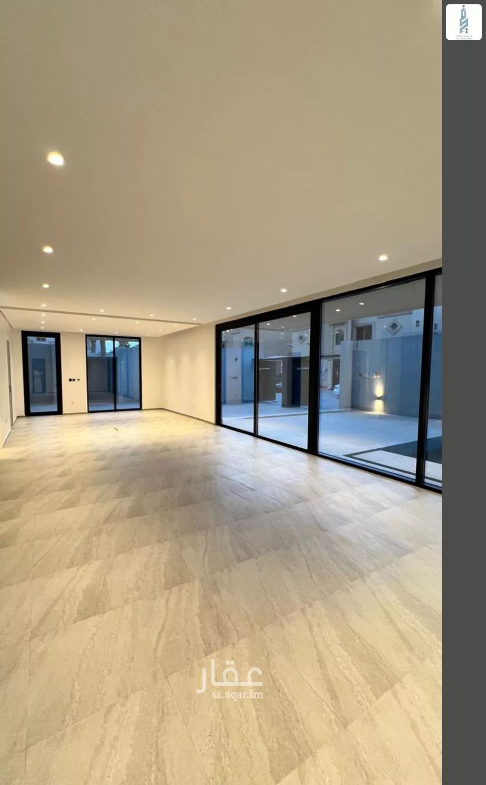 5 bedroom villa in Al Sahafah 5