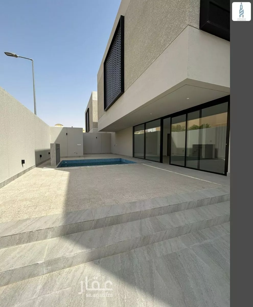 5 bedroom villa in Al Sahafah 7