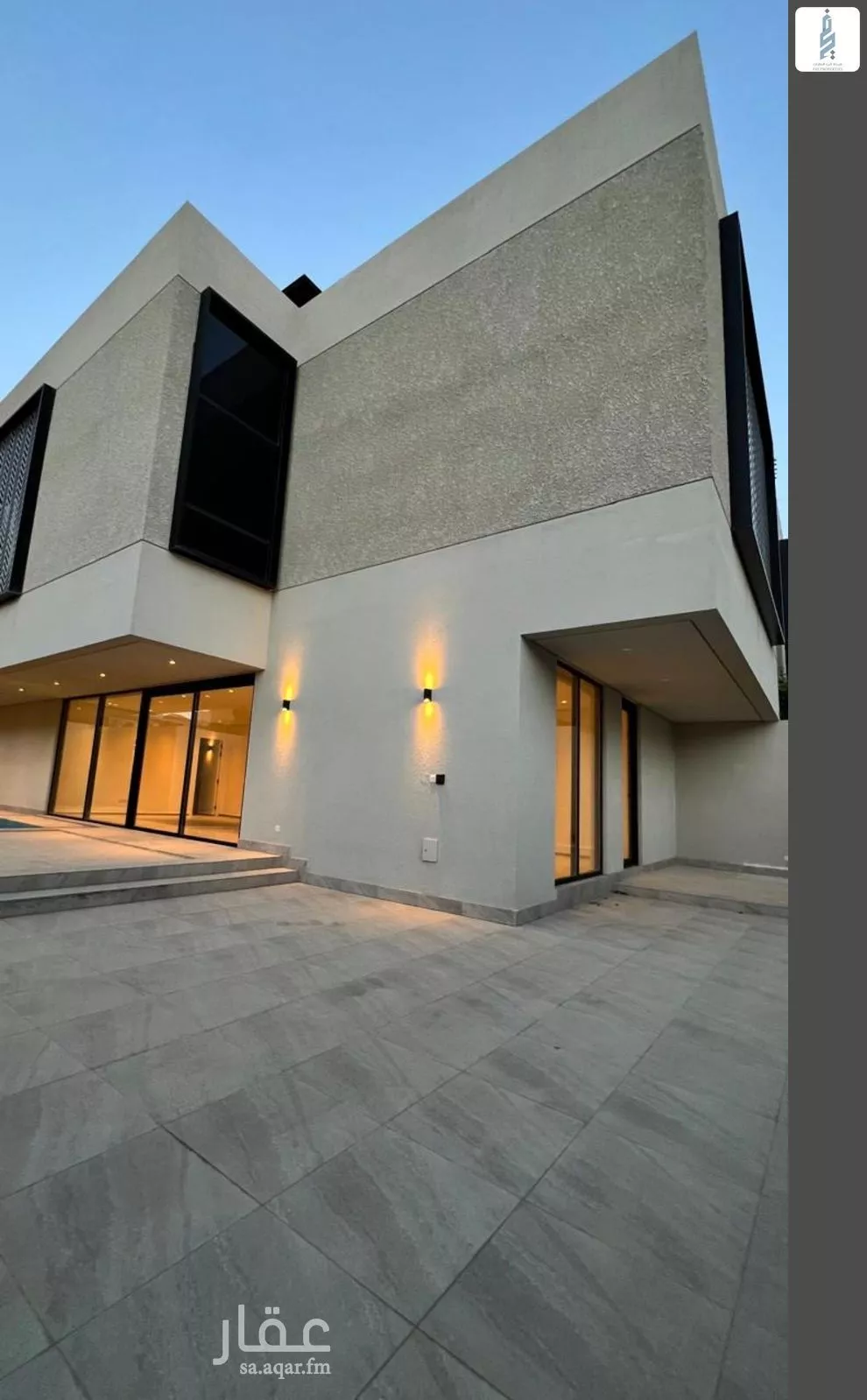 5 bedroom villa in Al Sahafah 10