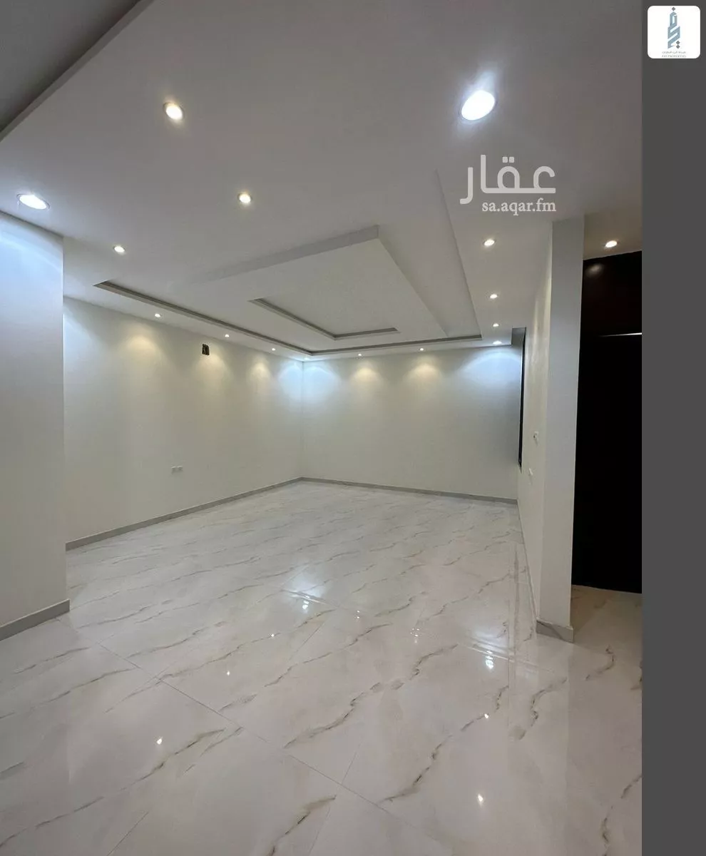 6 bedroom villa in Al Rimal 4