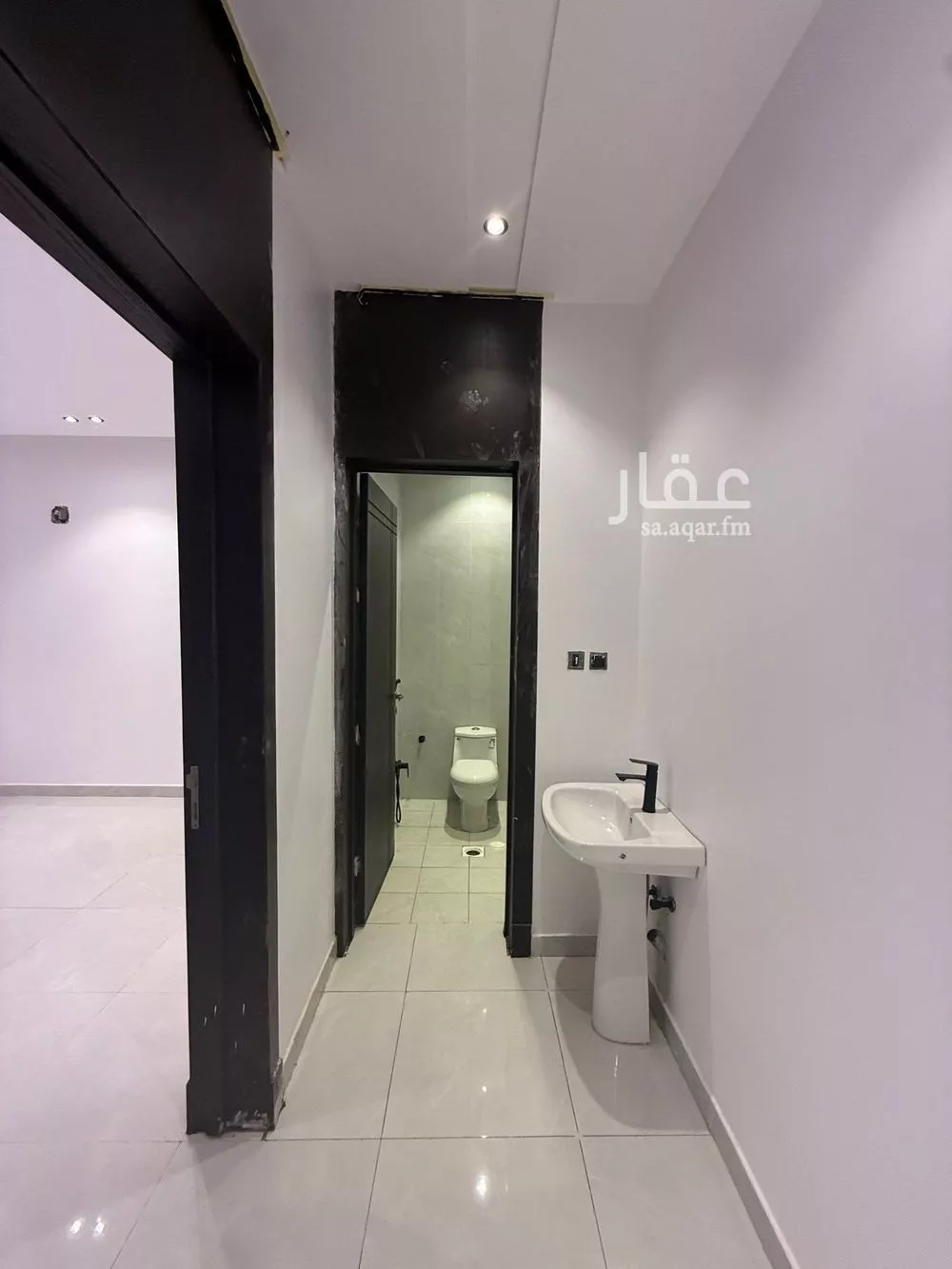 فيلا 4 غرف في عكاظ 14