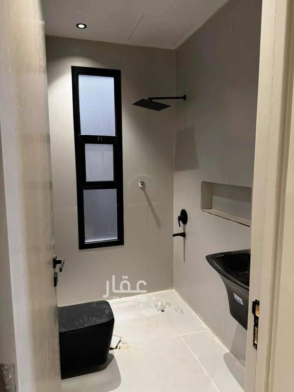 فيلا 5 غرف في طويق 8