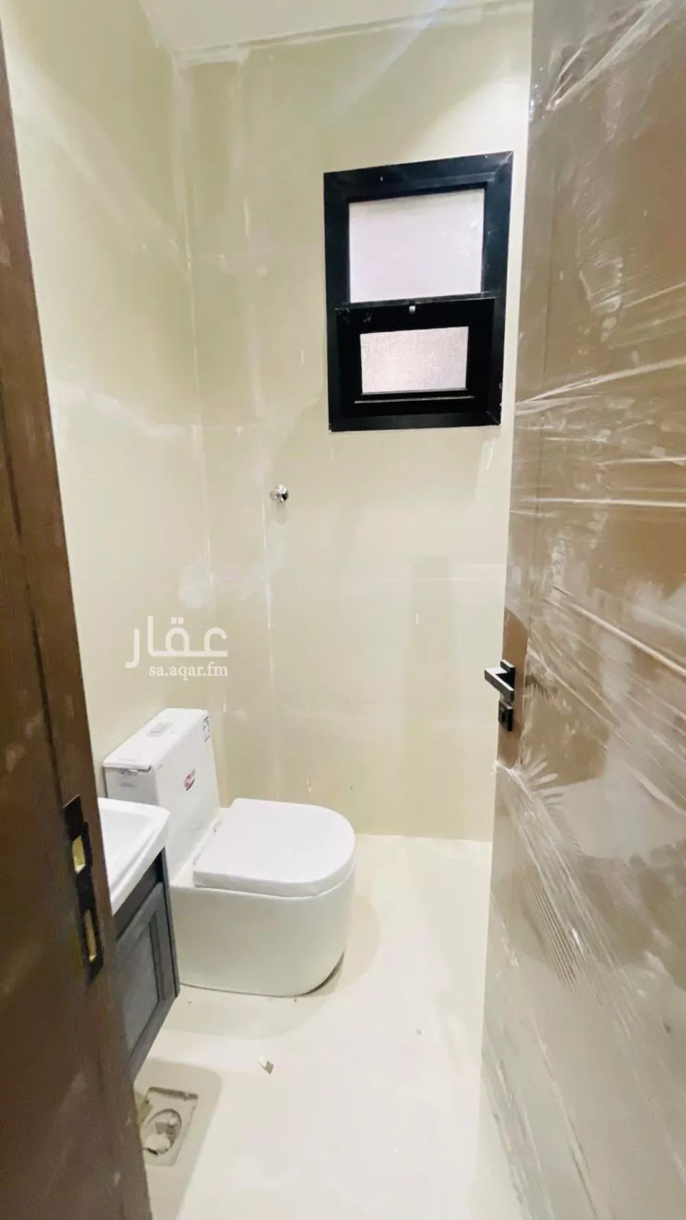 فيلا 5 غرف في الحزم 5
