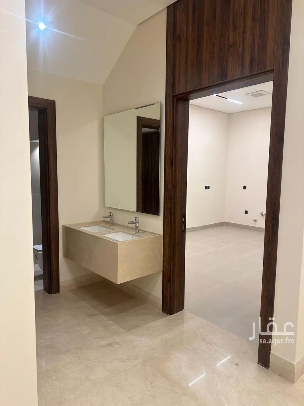 5 bedroom villa in Al Narjis 17
