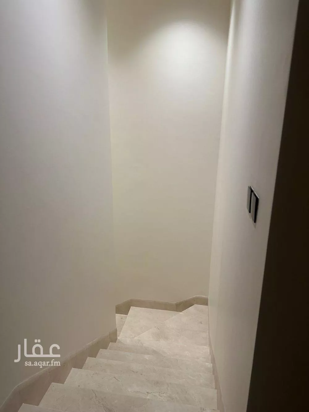 5 bedroom villa in Al Narjis 18