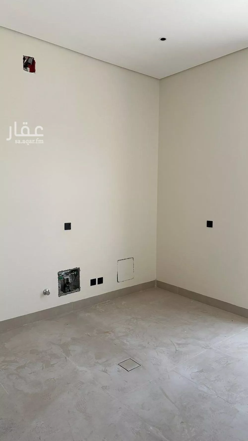 5 bedroom villa in Al Narjis 9