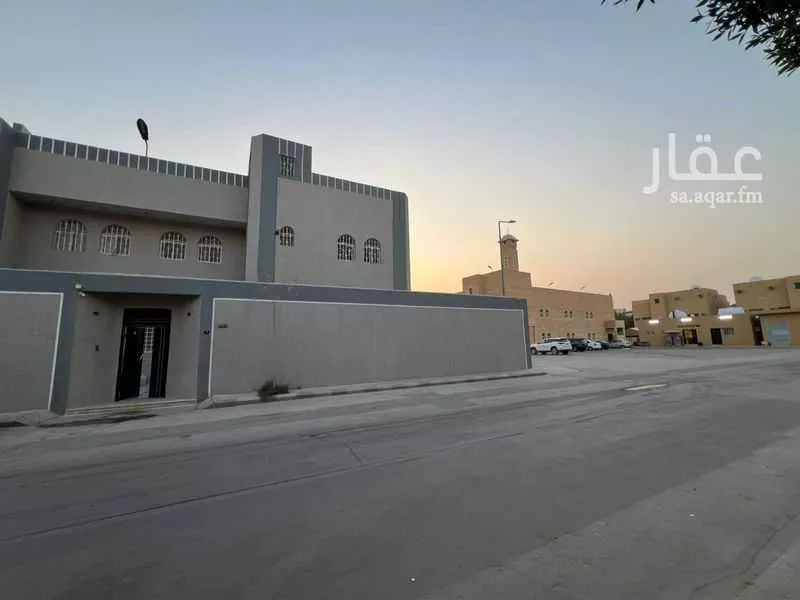 16 bedroom villa in Al Farouq 2