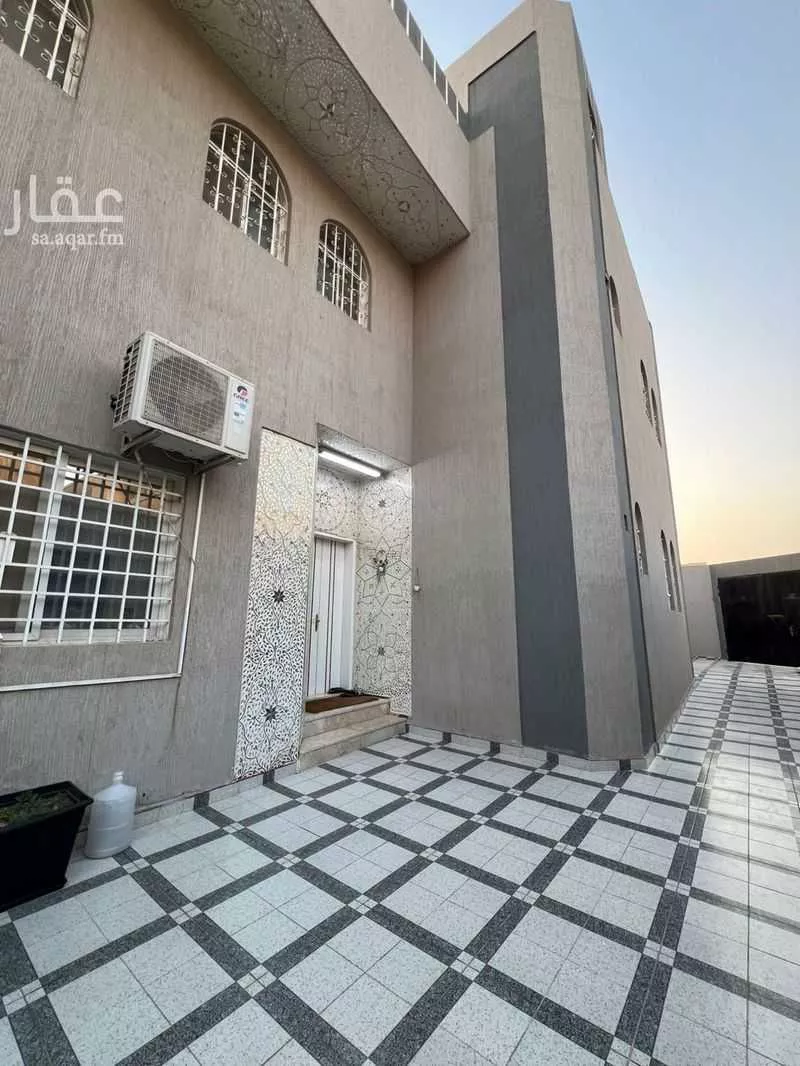16 bedroom villa in Al Farouq 15