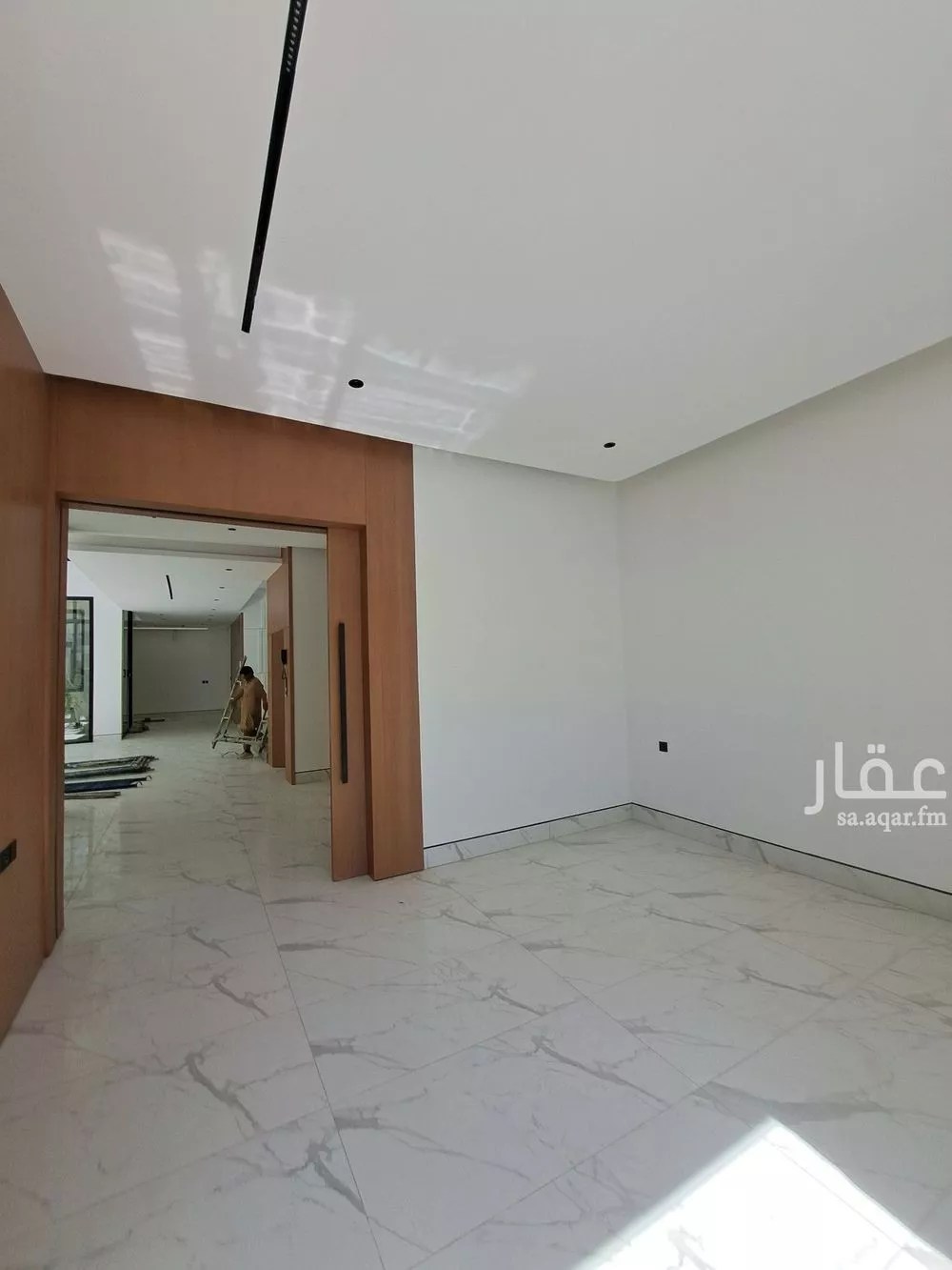 فيلا 5 غرف في النرجس 9