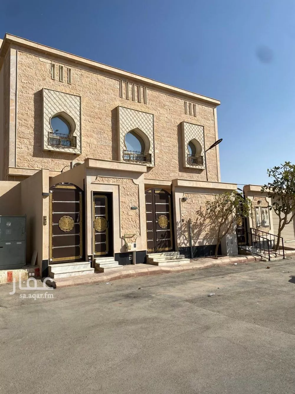 8 bedroom villa in Dhahrat Namar 2