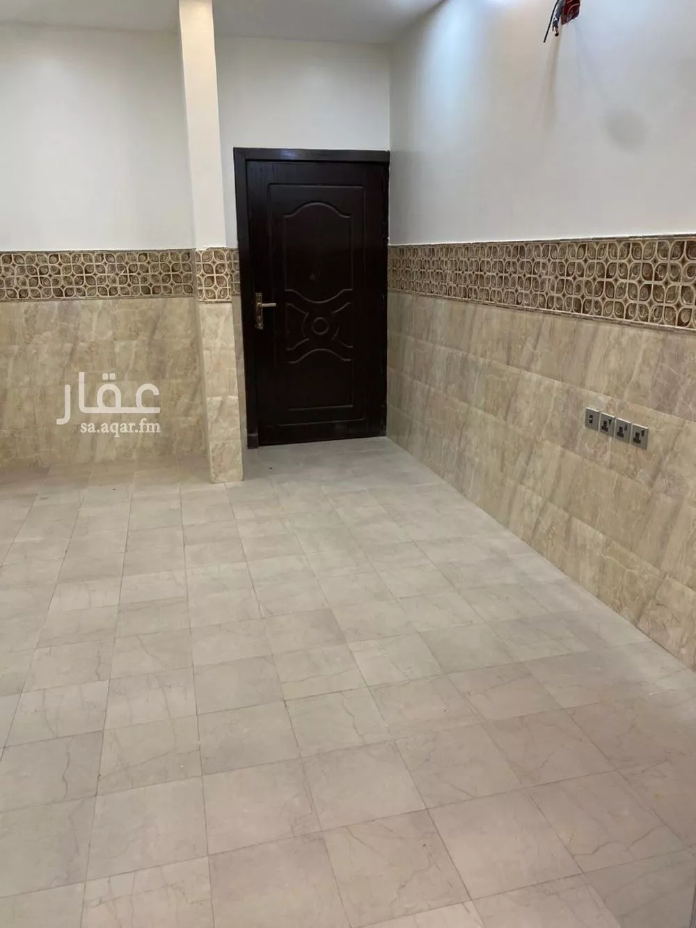 8 bedroom villa in Dhahrat Namar 8