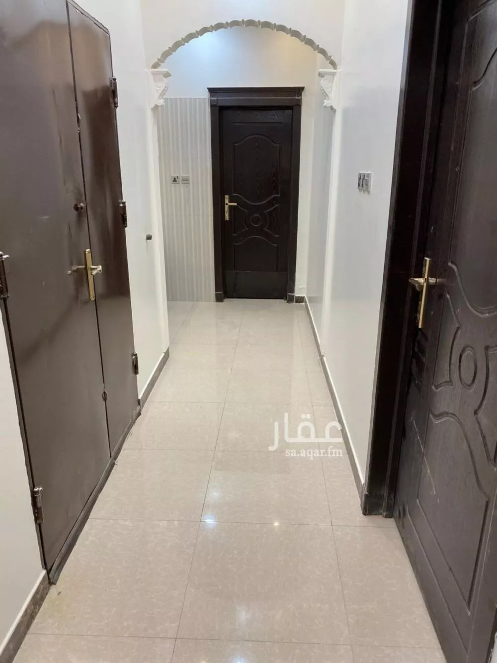 8 bedroom villa in Dhahrat Namar 9