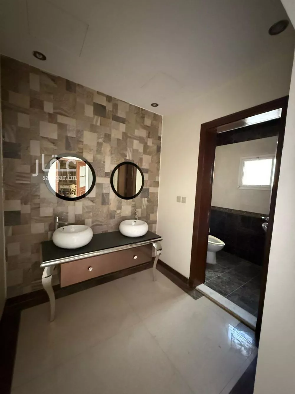 8 bedroom villa in Al Sahafah 20