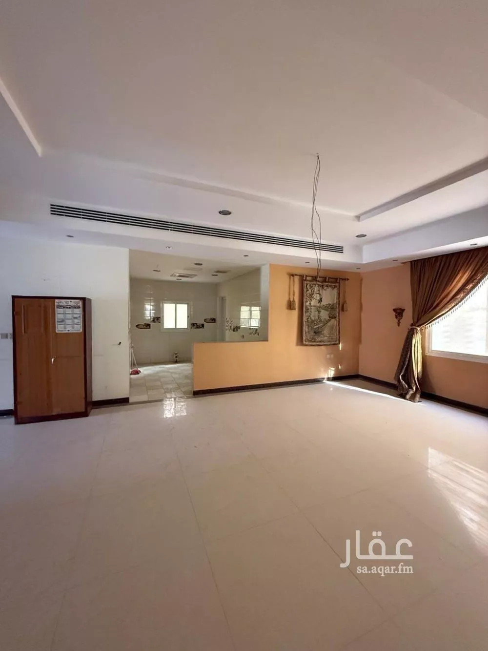 8 bedroom villa in Al Sahafah 24