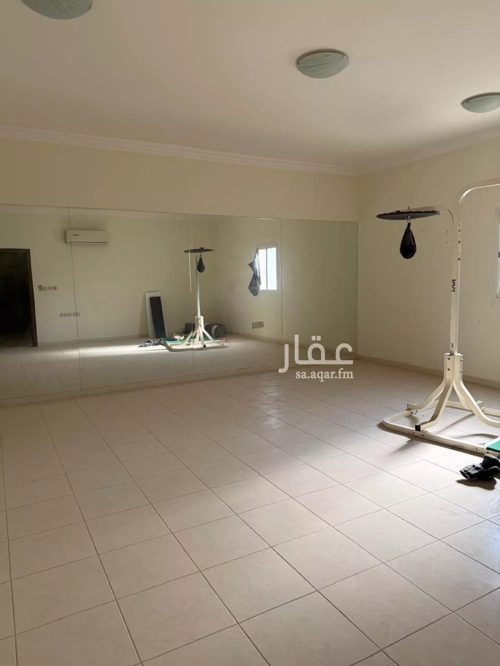 8 bedroom villa in Al Sahafah 4