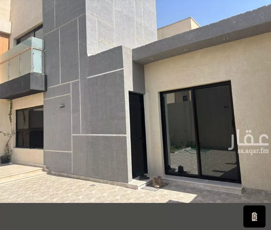 12 bedroom villa in Al Janadriyah 3