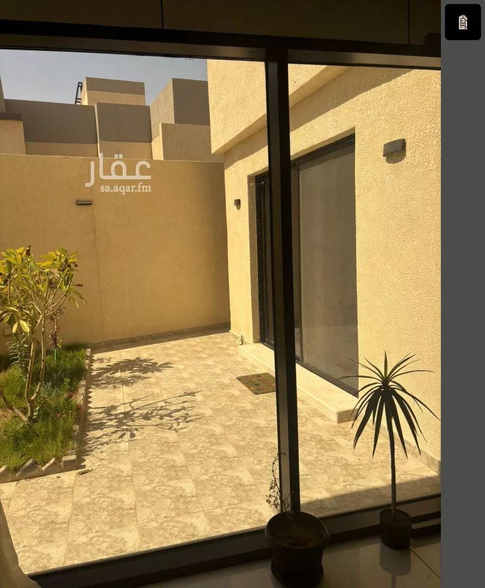 12 bedroom villa in Al Janadriyah 9