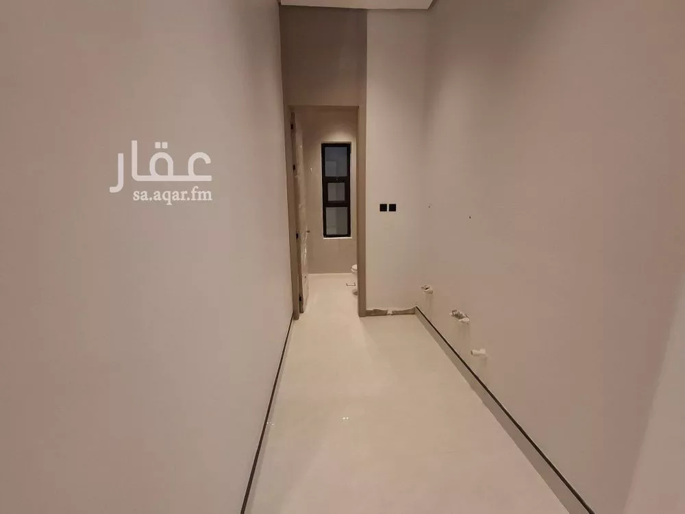 فيلا 5 غرف في السعادة 15
