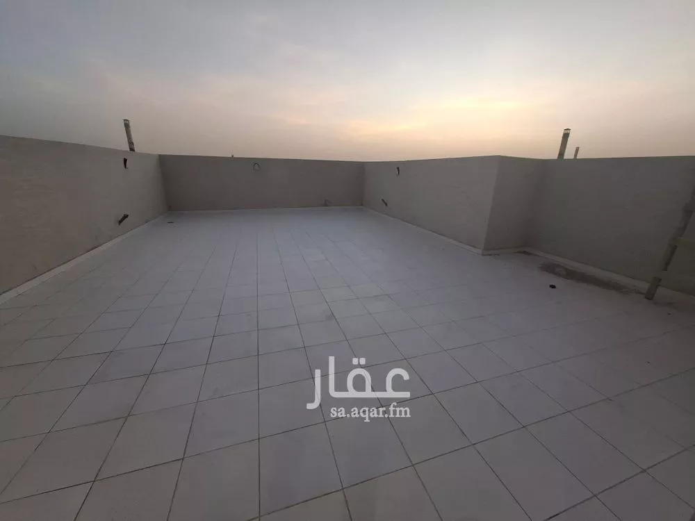 فيلا 5 غرف في السعادة 21