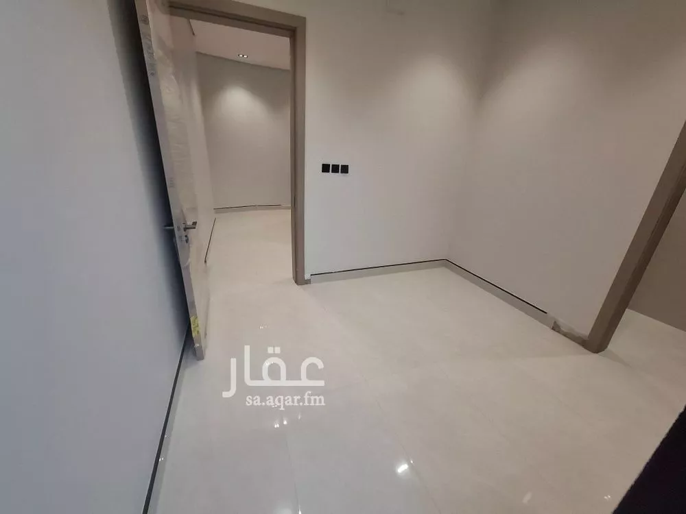 فيلا 5 غرف في السعادة 8