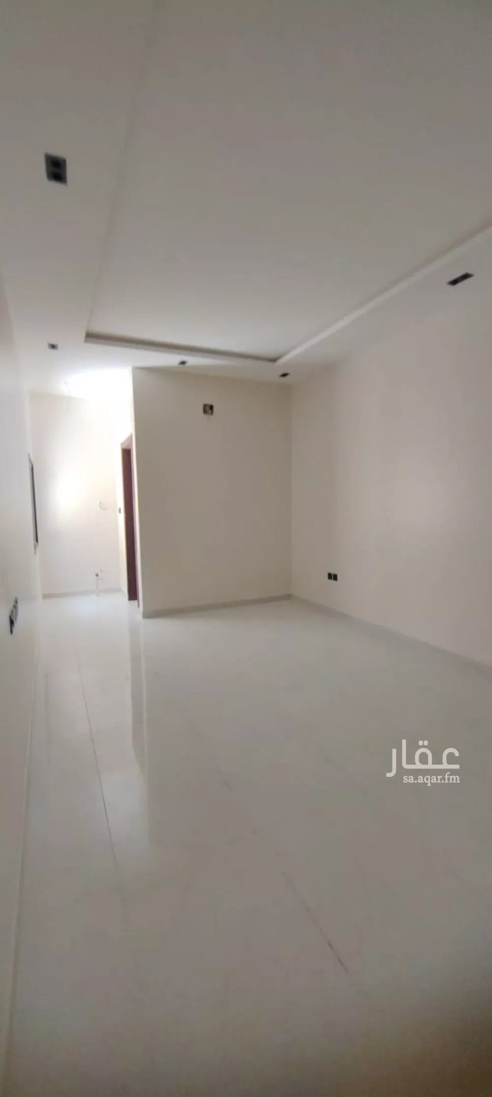 5 bedroom villa in Al Janadriyah 19