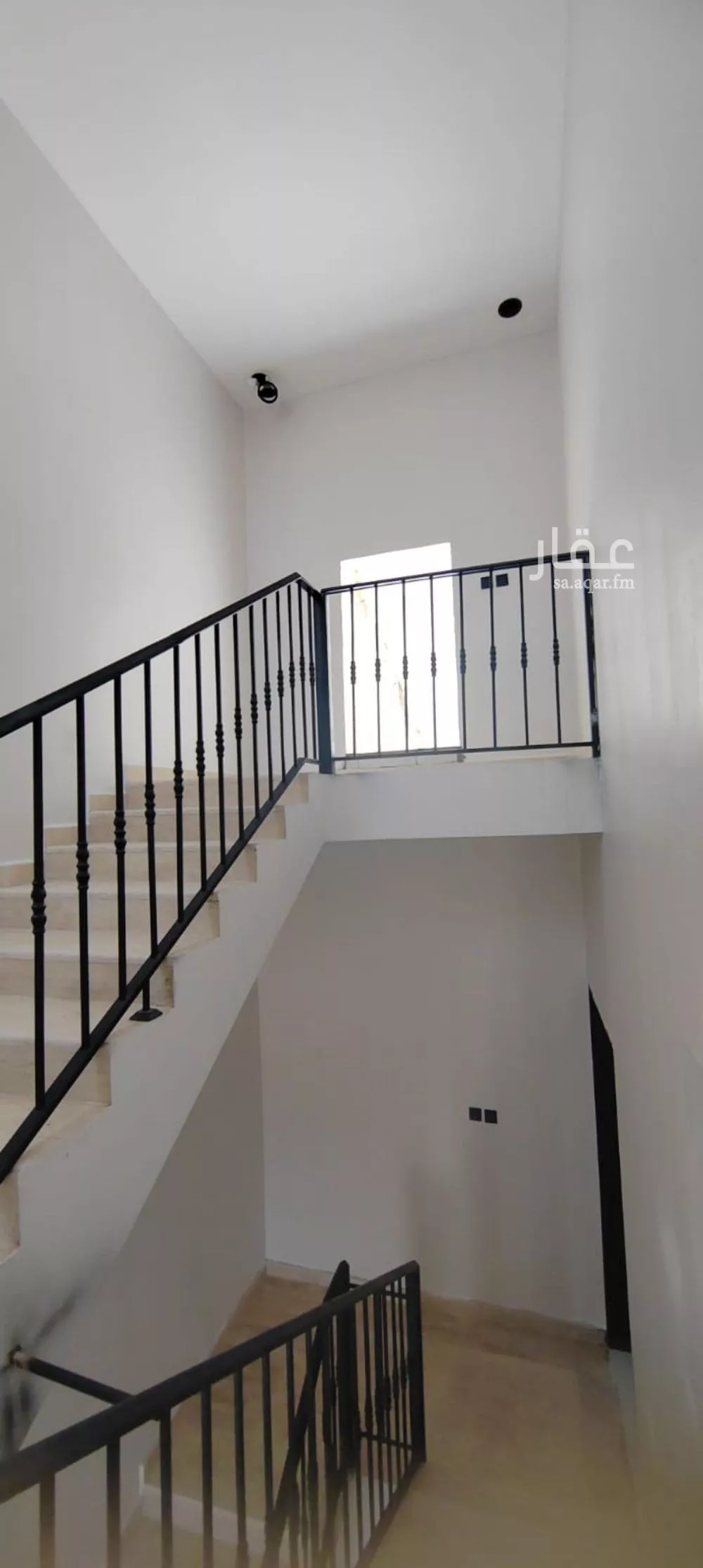 5 bedroom villa in Al Janadriyah 20