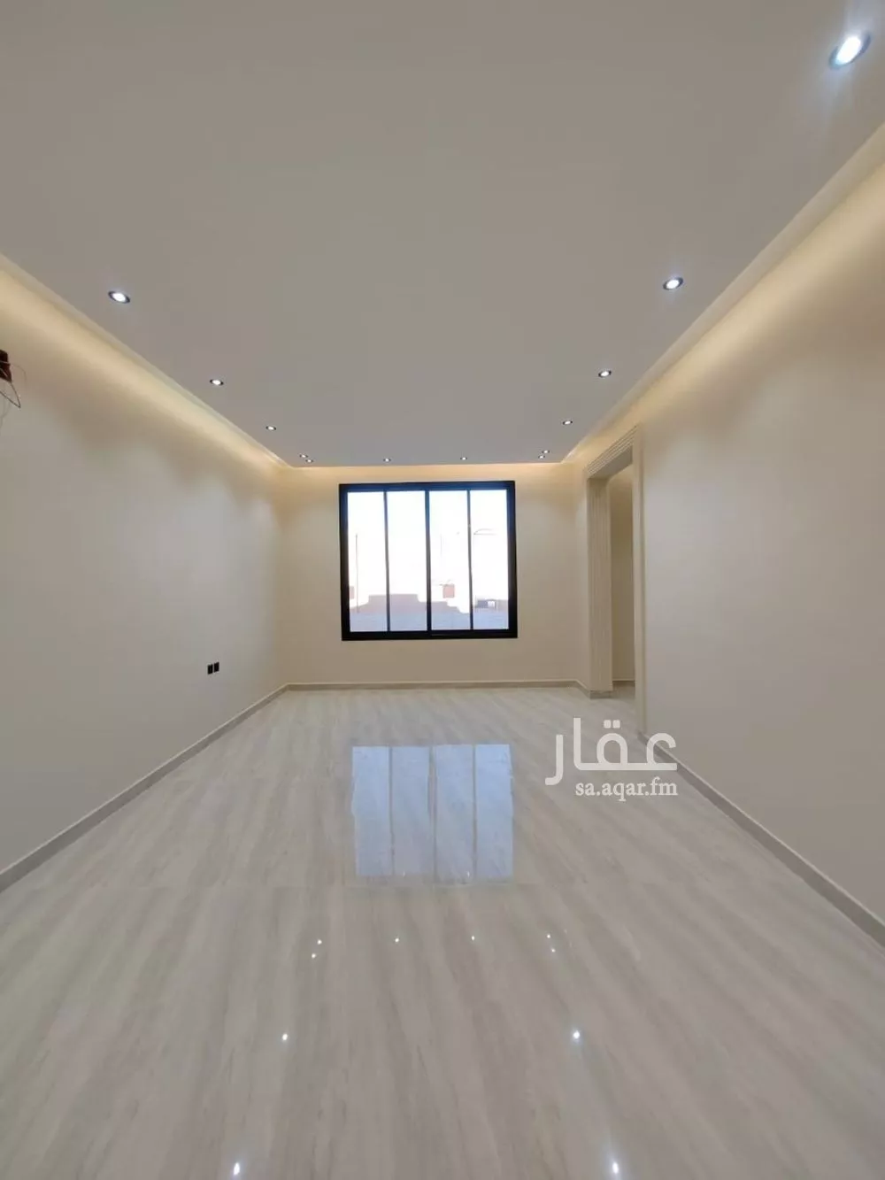 فيلا 5 غرف في العريجاء الغربية 9