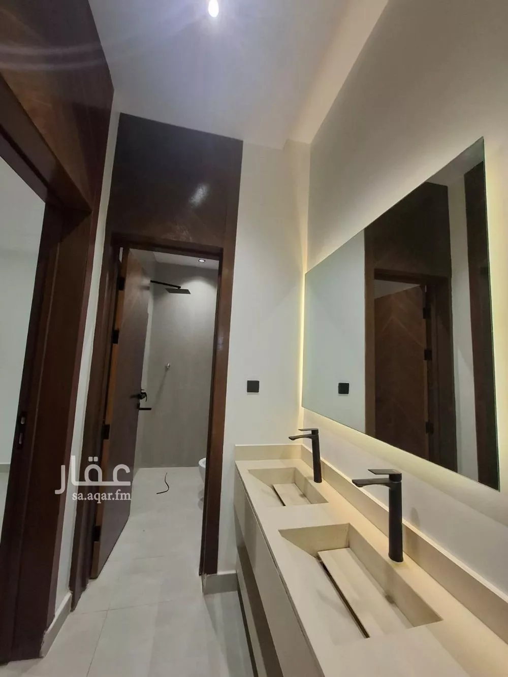 5 bedroom villa in Tuwaiq 4