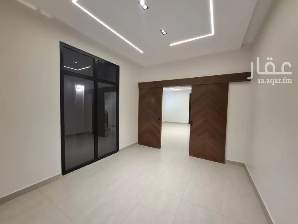 5 bedroom villa in Tuwaiq 5