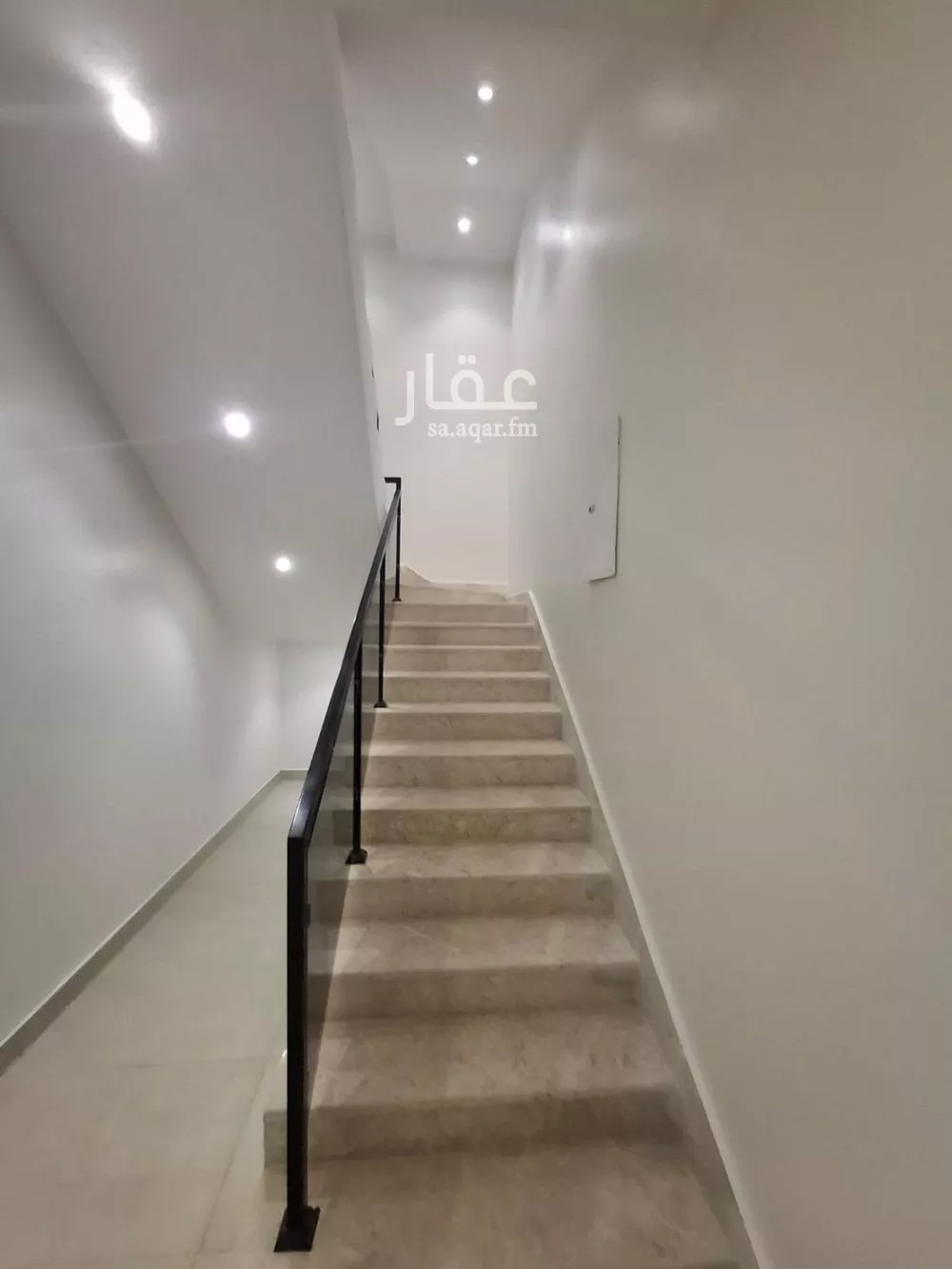 5 bedroom villa in Tuwaiq 18