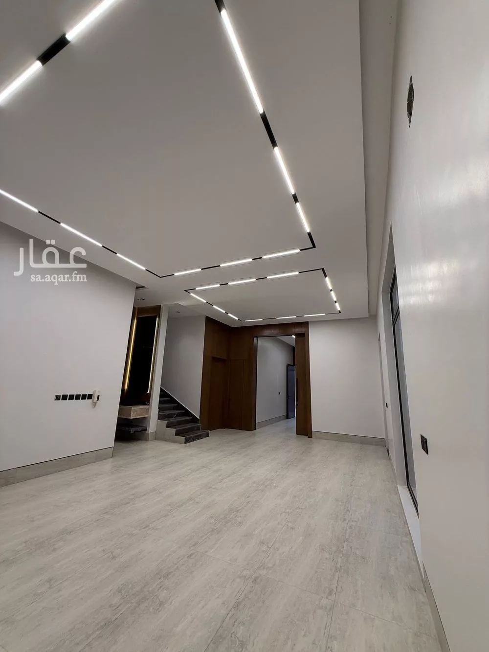 فيلا 8 غرف في الشرق 7
