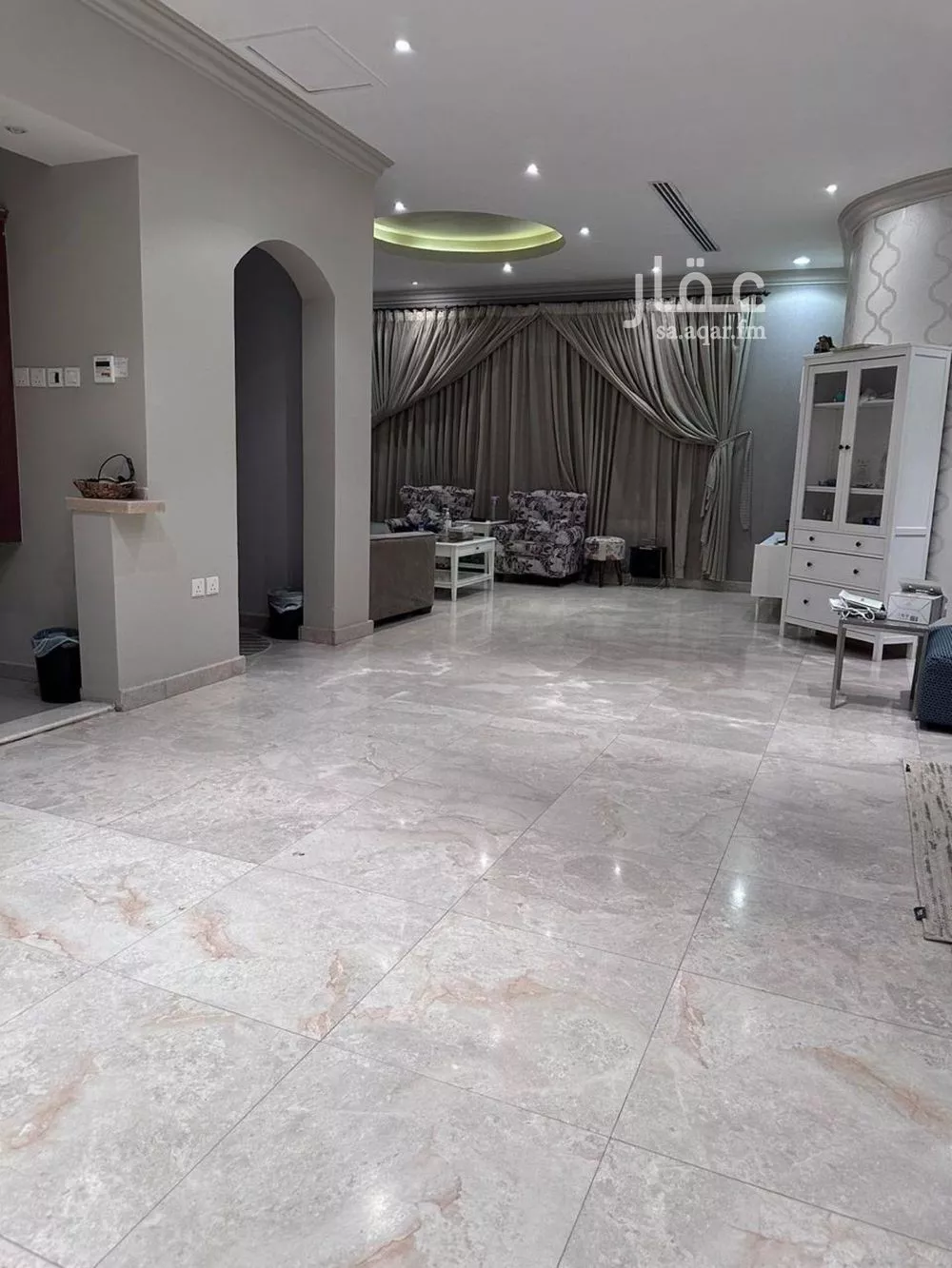 6 bedroom villa in Al Yasmin 9
