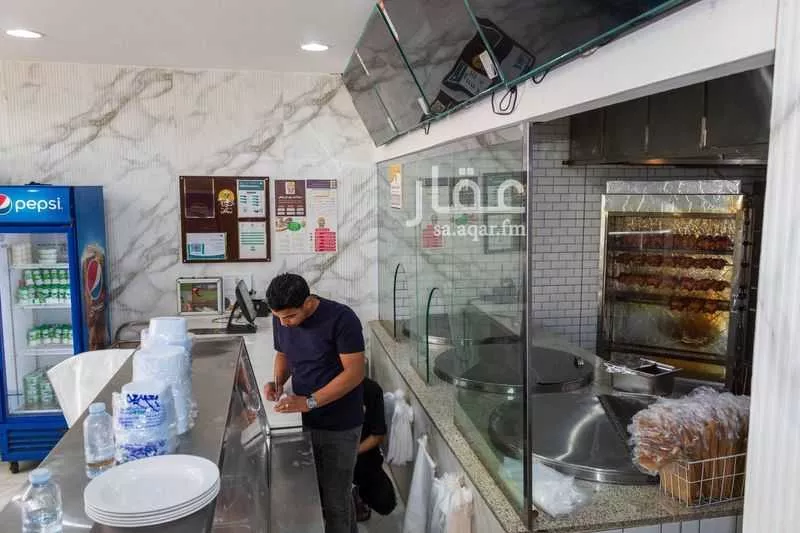 shop in Al Nada, Riyadh 23