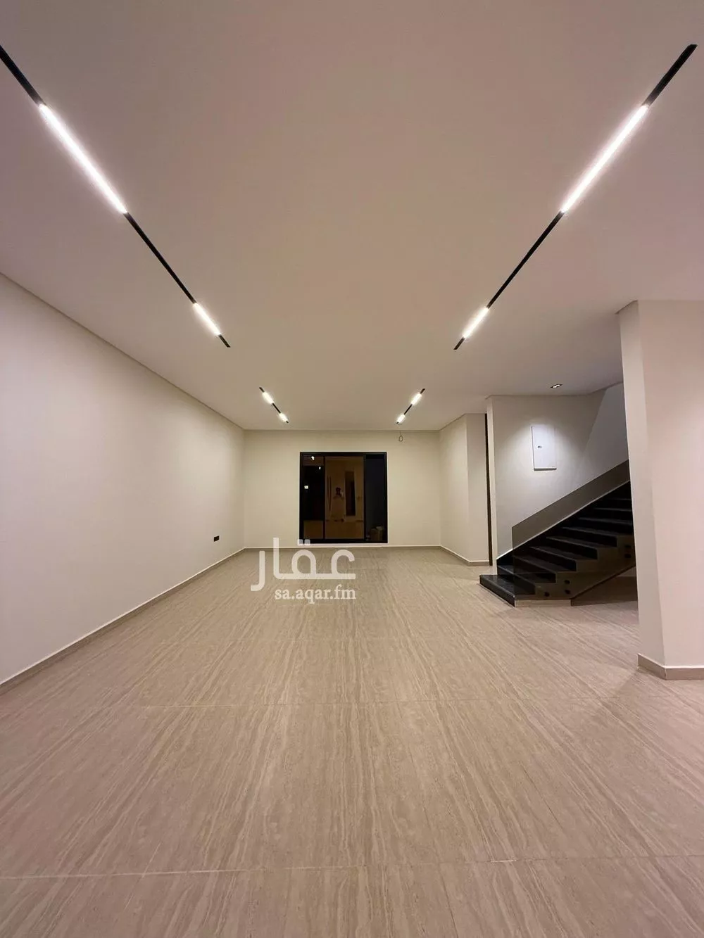4 bedroom villa in As Suwaidi Al Gharabi 12